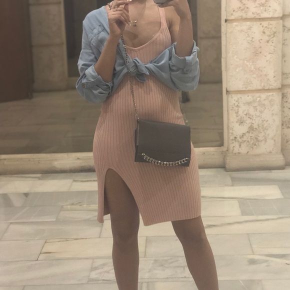 Meet your Posher, Lauri - Picture 1 of 1